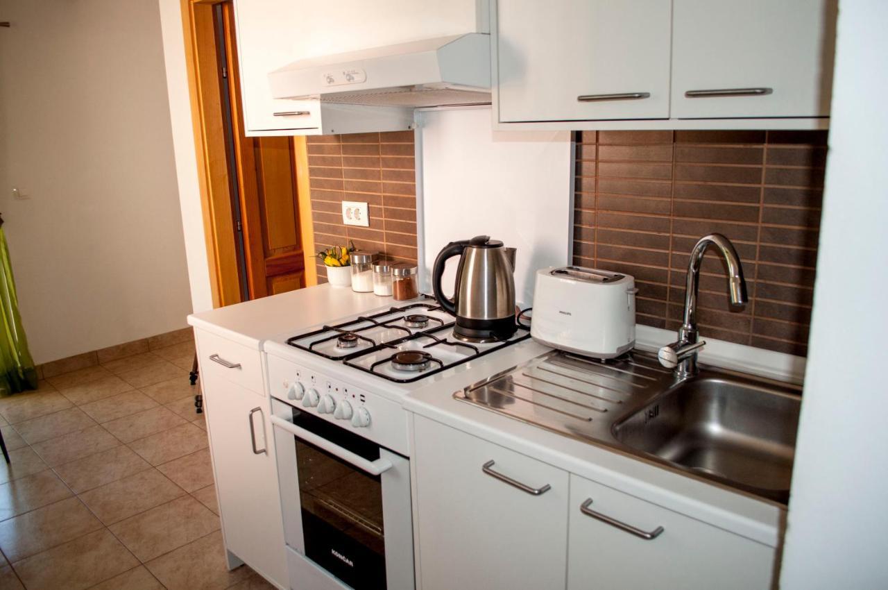 Apartment Rosa 2 Rovinj Bagian luar foto